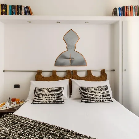 Casa Valeria 4* ナポリ