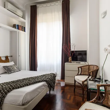 Casa Valeria 4* نابولي