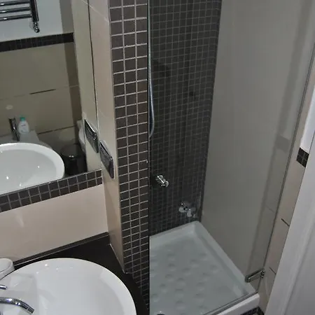 Casa Valeria فندق مبيت وإفطار نابولي