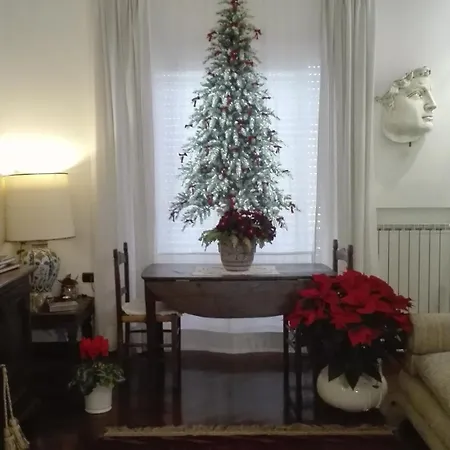 Casa Valeria 4*